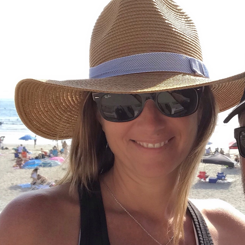 Meet your Posher, Joannie